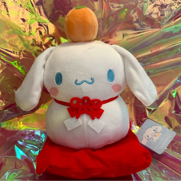 Cinnamoroll Kagami Mochi Plushie 9.5” - Picture 2 of 7